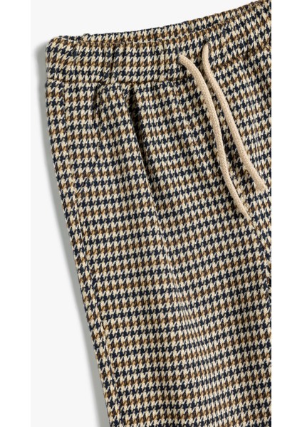 Eşofman Atlı Beli Bağlamalı Cep Detaylı Yumuşak Dokulu modelleri