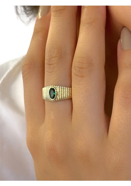 Minik Zümrüt Taşlı Günlük Kullanım Tarz 14 Ayar Altın Yüzük fiyatları