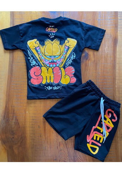 Garfield 2 Li Takım T-Shirt Şort