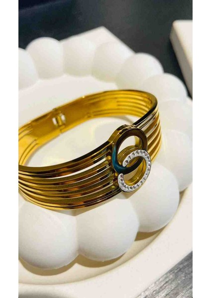 Çelik Gold Taşlı ve Düz Yuvarlak Detaylı Kalın Kelepçe Bilezik