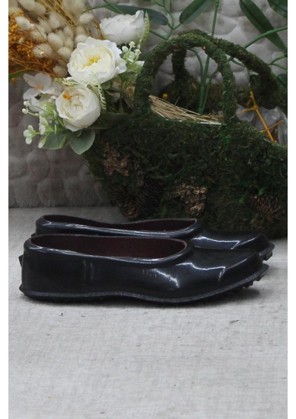 Emek Arısan Emek 932 Siyah Plastik Astarlı Mest Lastik Ayakkabı