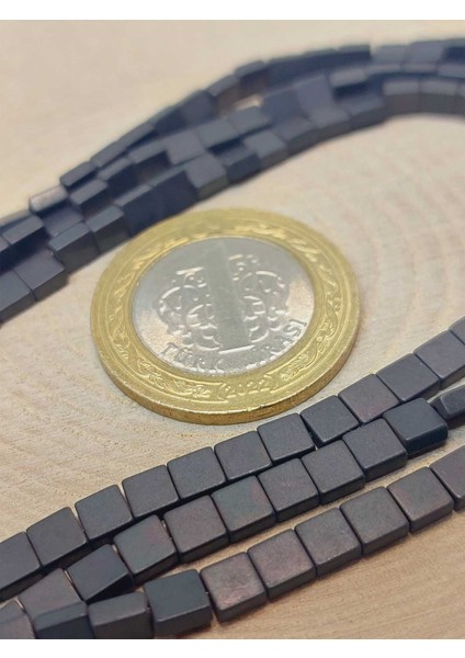 Çeyrek Dizi (9cm Uzunluğundadır!) Hematit Taşı Çeyrek Dizi 4*2mm (49626) modelleri