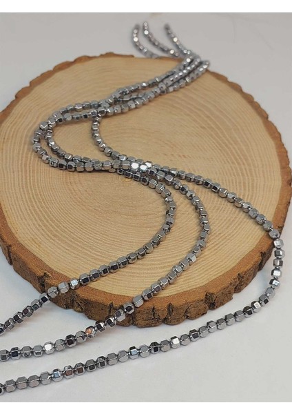 Çeyrek Dizi (9cm Uzunluğundadır!) Hematit Taşı Çeyrek Dizi 4mm (49624) fırsatları