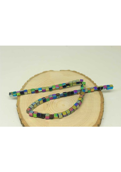 Çeyrek Dizi (9cm Uzunluğundadır!) Hematit Taşı Küp Şekilli 6mm Çeyrek Dizi (24425) fırsatları