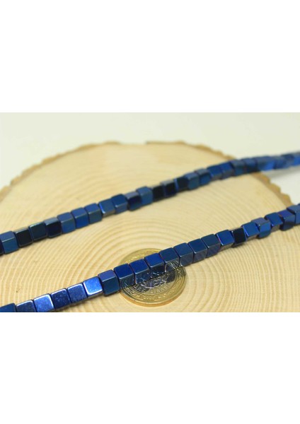 Çeyrek Dizi (9cm Uzunluğundadır!) Hematit Taşı Küp Şekilli 6mm Çeyrek Dizi (24435) modelleri