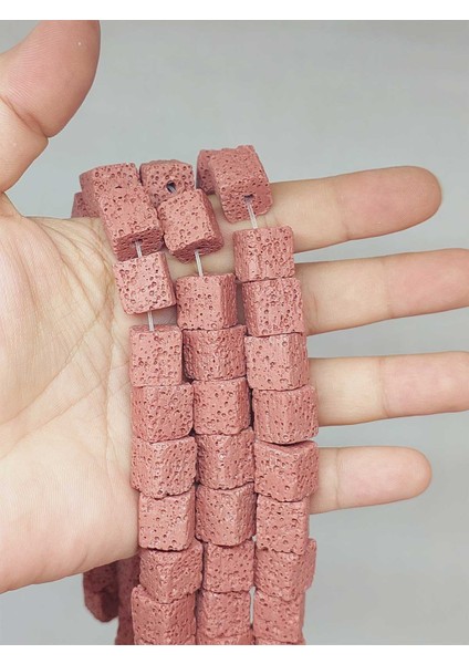 Çeyrek Dizi (9cm Uzunluğundadır!) Lav Taşı Pembe Küp Şekilli Çeyrek Dizi 12*12MM (51626)