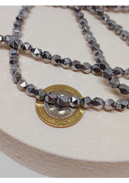 Çeyrek Dizi (9cm Uzunluğundadır!) Hematit Taşı Şekilli 5*5.5mm Çeyrek Dizi (52338) modelleri