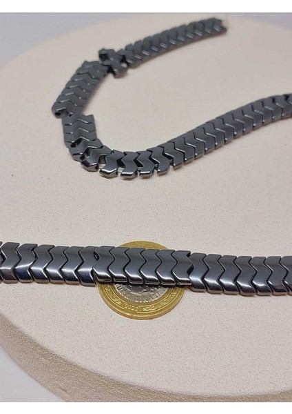 Çeyrek Dizi (9cm Uzunluğundadır!) Hematit Taşı Şekilli Çift Delikli 4.5*12MM Çeyrek Dizi (52306) fırsatları