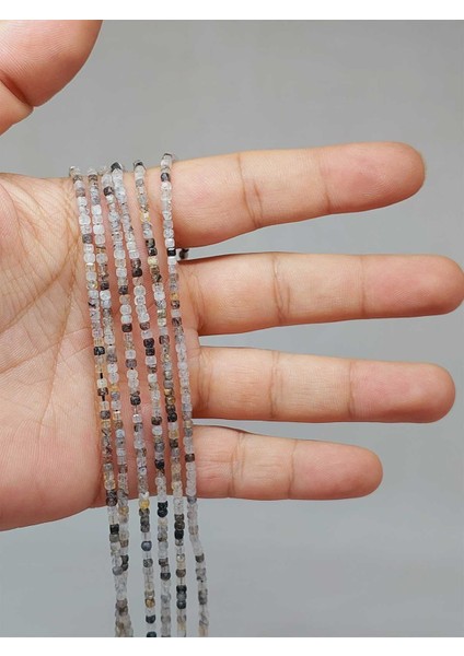 Çeyrek Dizi (9cm Uzunluğundadır!) Beril Taşı (Rutil Kuvars) Küp Şekilli Çeyrek Dizi 2mm (51128)