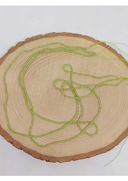 Çeyrek Dizi (9cm Uzunluğundadır!) Peridot (Zebercet) Taşı Çeyrek Dizi 1*1.8mm (51122) indirimleri