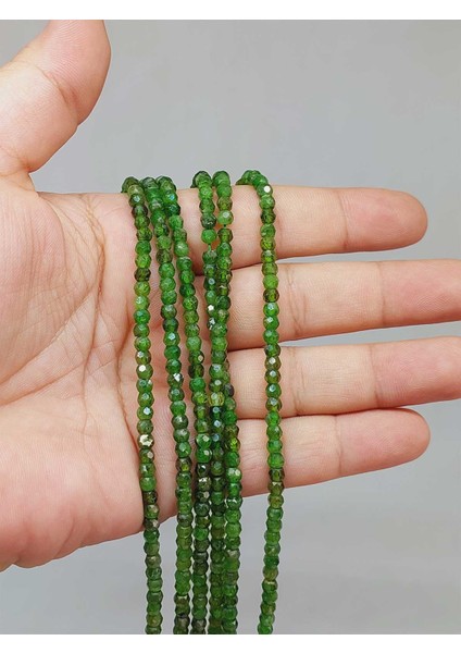 Çeyrek Dizi (9cm Uzunluğundadır!) Diopsit Taşı Çeyrek Dizi 3*3.5mm (51222)