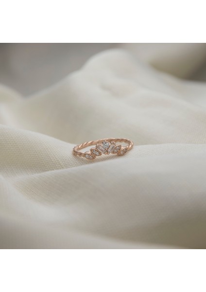 Kraliçe Tacı 925 Ayar Minimal Rose Gümüş Yüzük