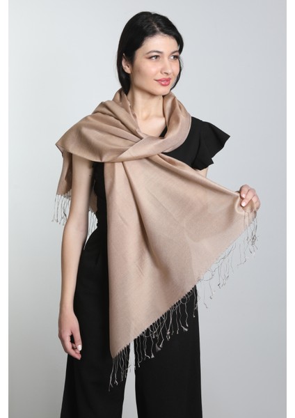 Taş Saten Ipek Şal fırsatları