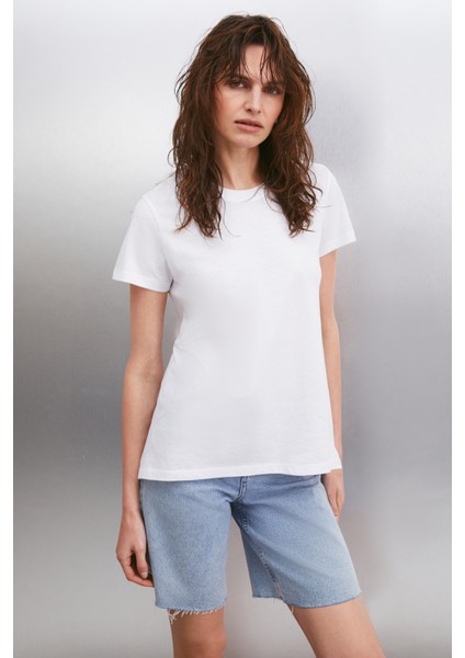 Samantha Kadın Comfort Fit %100 Organik Pamuklu Basic Örme Beyaz T-shirt