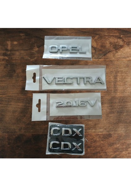 Opel Vectra 2.0_16V Bagaj Yazısı Cdx Kapı Çıtası Yazısı Opel Vectra 2.0 16V Cdx 4lü Set