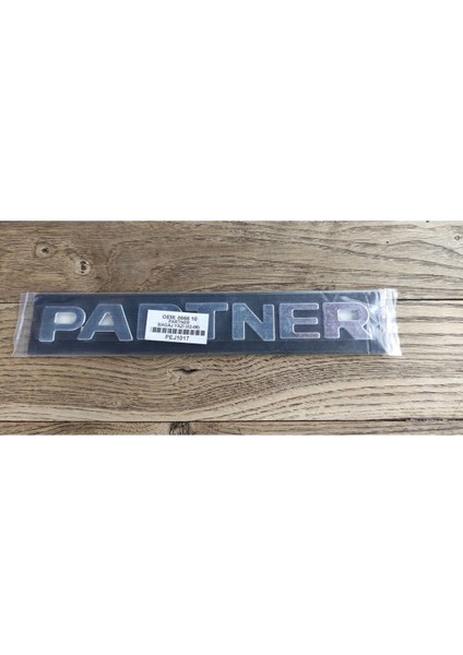 Peugeot Partner Bagaj Yazısı Partner Arka Bagaj Yazısı 2002 - 2008 Partner Yazısı 3m 3D Krom