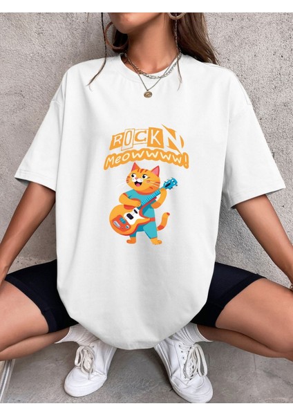 Gitar T-Shirtü - Gitar Çalan Kedi T-Shirtü - Rock'n Meow Yazılı T-Shirt - Gitar ve Kedi Severler Için T-Shirt