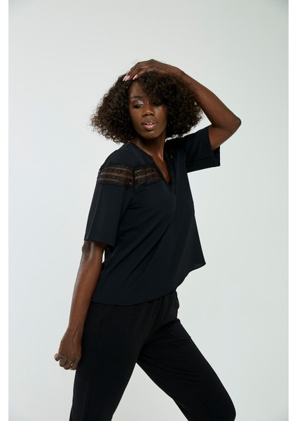 Dantelli Siyah Gömlek modelleri