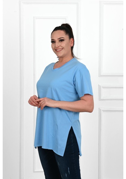 Moda Xlarge Kadın V Yaka Yırtmaçlı Büyük T-Shirt 1199-22