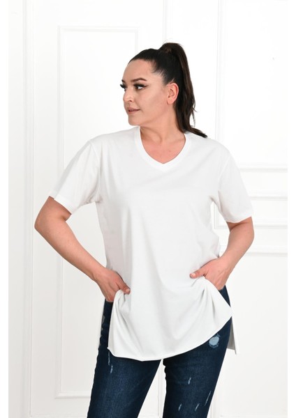 Moda Xlarge Kadın V Yaka Yırtmaçlı Büyük T-Shirt 1199-22