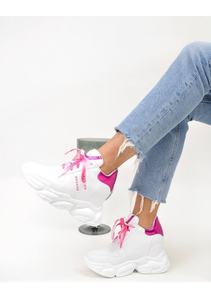 Kadın Beyaz Gizli Topuklu Spor Ayakkabı Yükseklik 10 cm fırsatları
