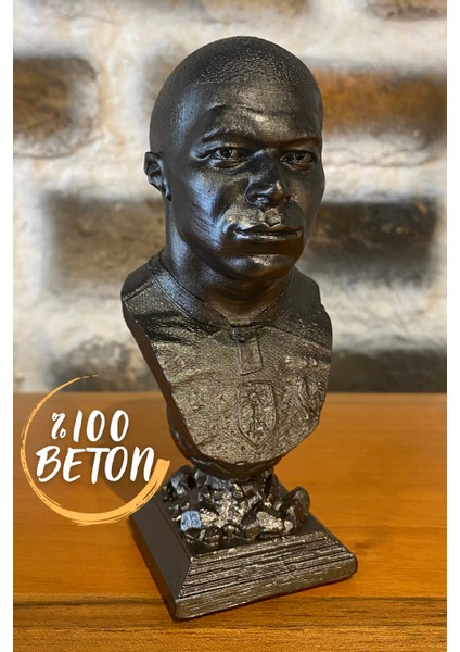 Mbappe(13 cm Boyunda) ve Ballon D'or (15 cm Boyunda )-Paketi ile Beraber Beton Büst/figür/biblo