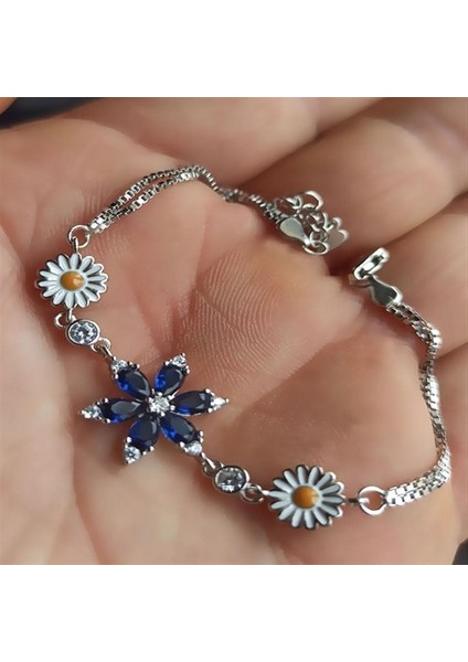 Papatyalı Nergis Çiçeği Zirkon Taşlı Bayan Gümüş Bileklik modelleri