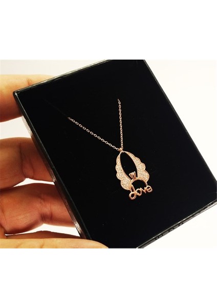 Tektaşlı Kanatlı Bayan Rose Gümüş Kolye Orta Boy modelleri