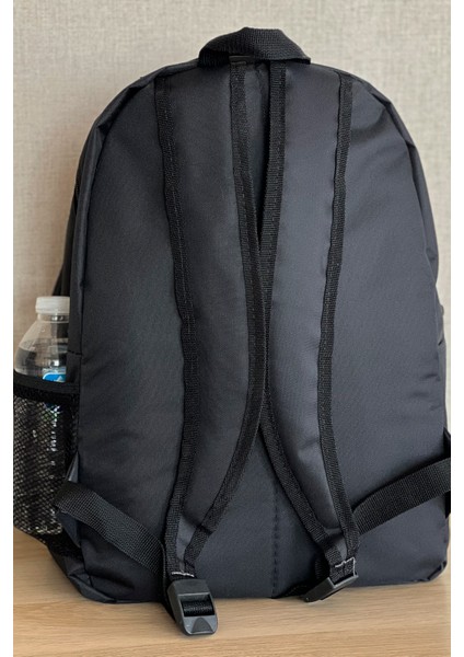 Siyah Sırt Çantası Büyük Boy Okul Çantası Seyahat Çantası Su Itici Spor Çantası 45X30X15CM 24LT