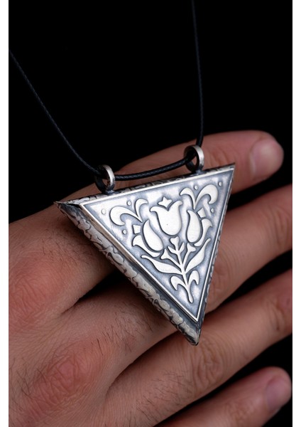 Lale Motifli Erkek Gümüş Cevşen Muska Kolye Haznesi Büyük Boy