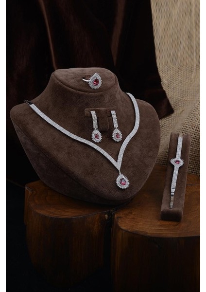 Arissa Bayan Yakut Taşlı Gümüş Su Yolu Set - Kolye, Bileklik, Küpe, Yüzük fiyatları