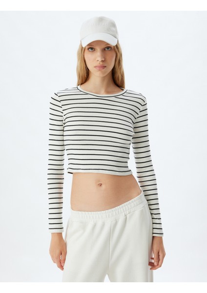 Çizgili Crop Tişört Uzun Kollu Bisiklet Yaka Slim Fit fırsatları