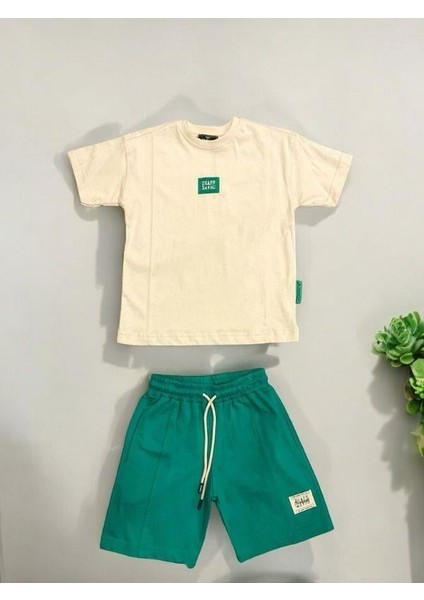 Erkek Çocuk Shape Yazılı Şortlu Takım