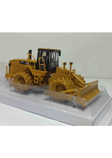 Cat 1:50 Cat 825 H Soil Compactor