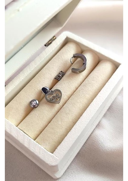 Küpe 4 Lü Set Kararmaz Çelik 316L Lüks Küpe Love Kalp Renk Gri Taşlı Küpe