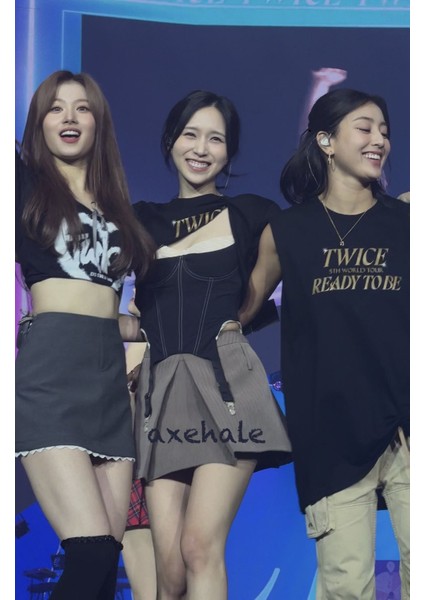 Twice Konser Crop Tshirt Beyaz - S