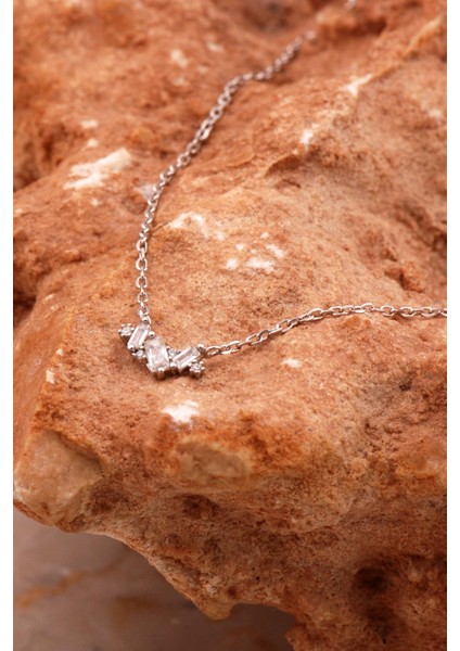 Baget Tasarım Mini Rodyumlu Gümüş Kolye 8021