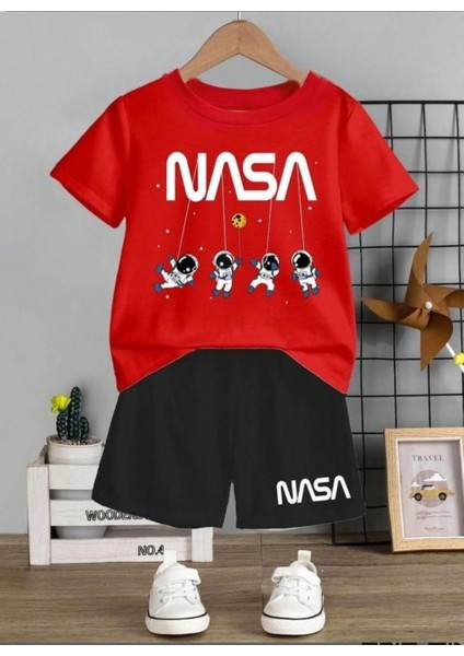 Punıx Kids Nasa 4 Astronot Baskılı Kısa Kollu Yazlık Erkek Çocuk T-Shırt Şort Takımı