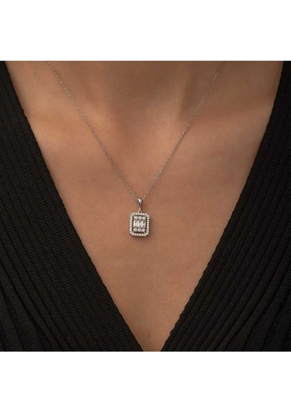 925 Ayar Gümüş Baget Taşlı Kadın Kolye