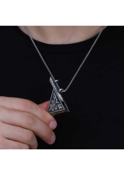 925 Ayar Gümüş Üçgen Içi Açılabilen Çiçek Muskalık Kolye modelleri