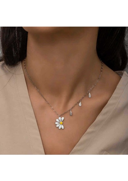 925 Ayar Gümüş Rodyum Papatya Seviyor Sevmiyor Kadın Kolye