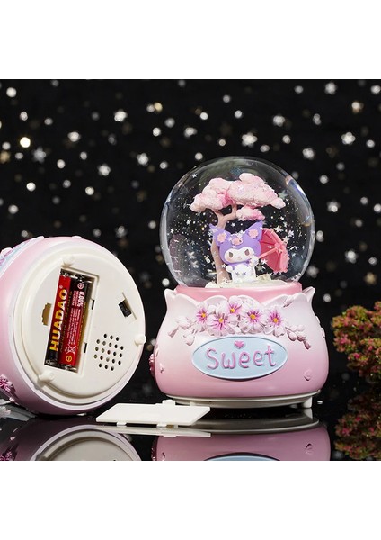 Sanrio Kuromi Orta Boy Işıklı Müzikli Kar Küresi indirimleri