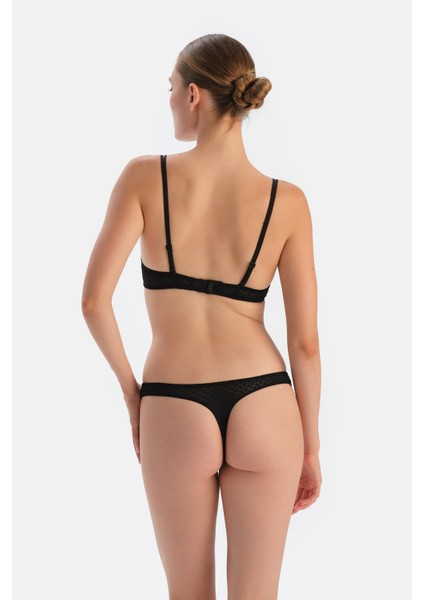 Siyah Premıum Dantelli ve Lastik Detaylı Thong Külot fiyatları