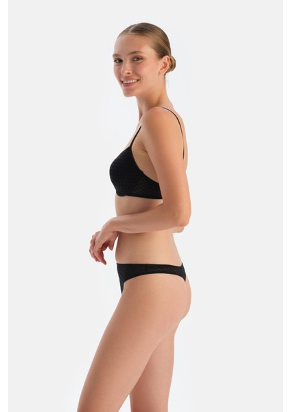 Siyah Premıum Dantelli ve Lastik Detaylı Thong Külot modelleri