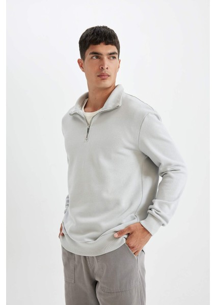 Comfort Regular Fit Rahat Kalıp Dik Yaka Fermuarlı Kalın Basic Düz Sweatshirt X7405AZ24AU