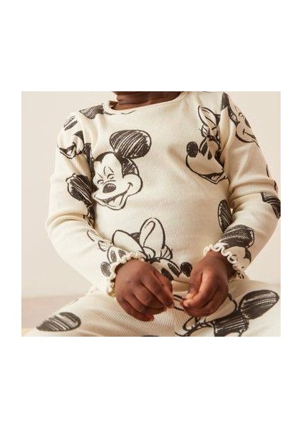 Yeni Sezon Unisex Karakter Baskılı Fitilli Kumaş 3 Iplik Taytlı Takım 2 Parça modelleri