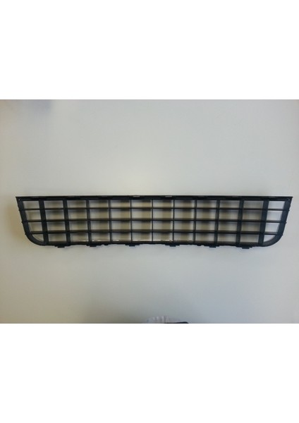 Fiat Linea Classic 06/15 Ön Tampon Panjuru Si̇yah (Ni̇kelaj Çerçeveli̇) (Eurobump)