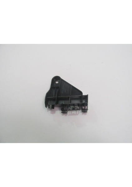 Toyota Corolla NDE180 13/18 Arka Tampon Bağlantı Braketi̇ Sol Plasti̇k (Tw) modelleri