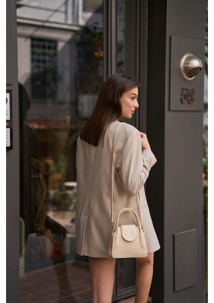 Bej Kadın Kapaklı Mini City Çanta fiyatları