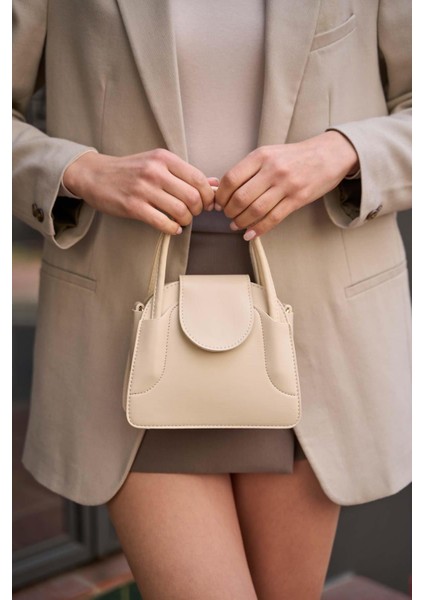Bej Kadın Kapaklı Mini City Çanta indirimleri